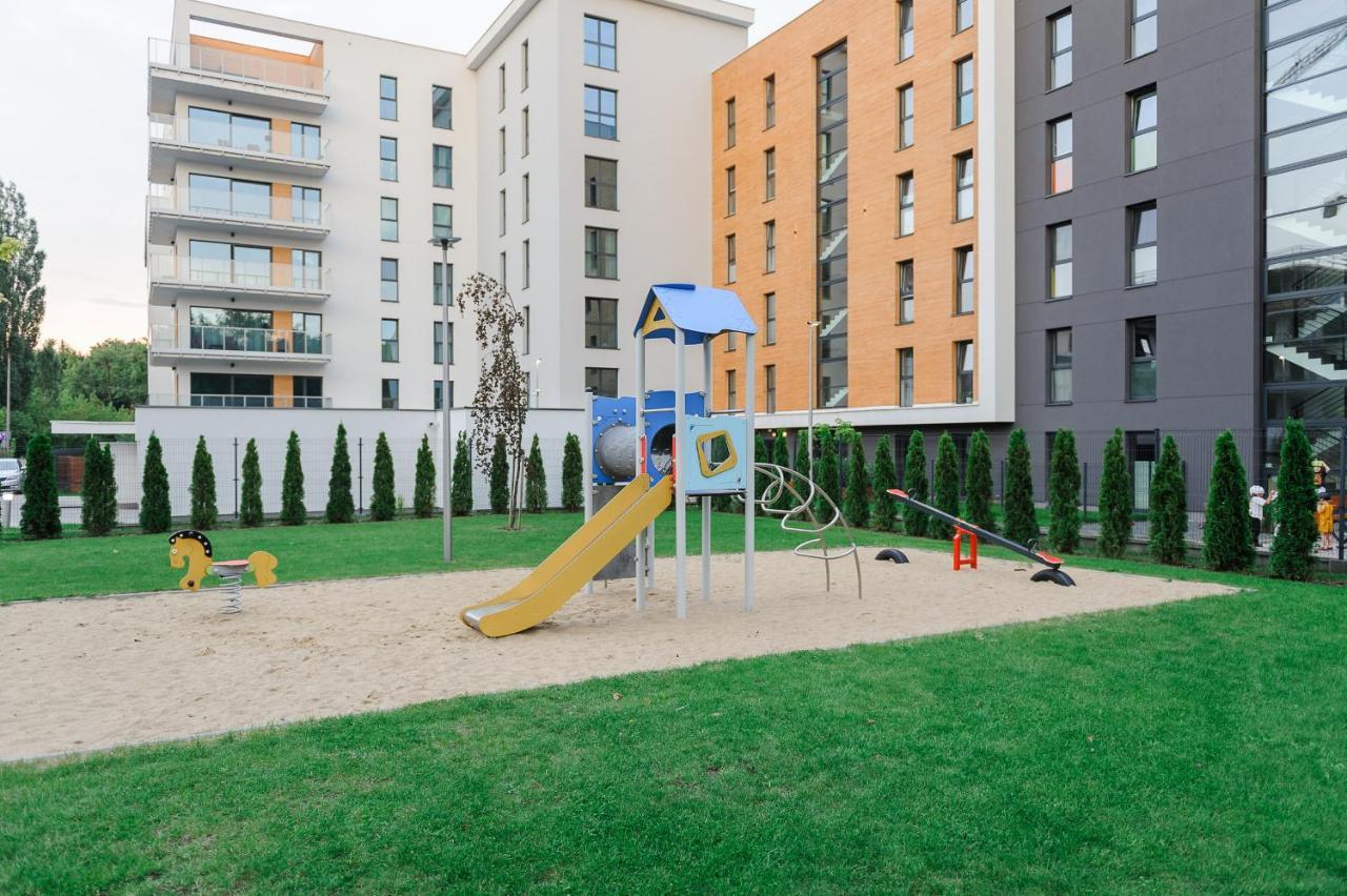 Lumina Apartment With Balcony Overlooking The Park Łódź Exterior foto